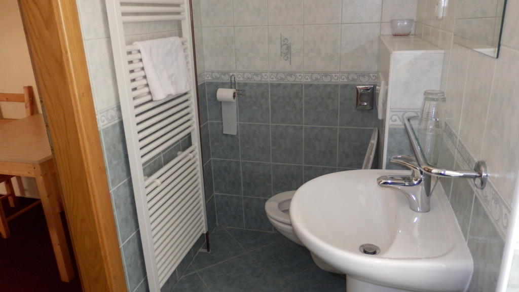 Penzion Pod Zvonem Hynčice pod Sušinou Habitación foto