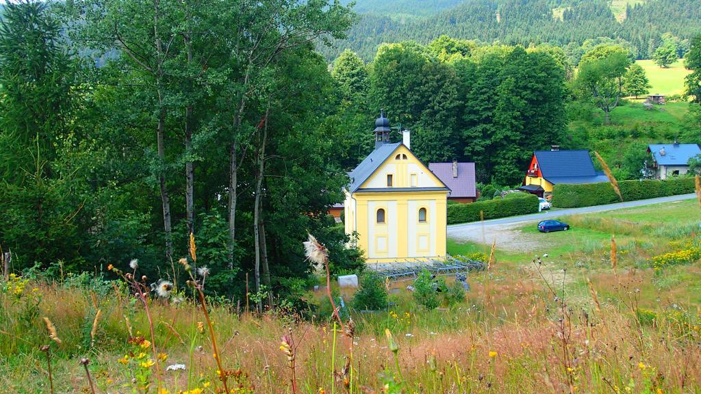 Penzion Pod Zvonem Hynčice pod Sušinou Exterior foto