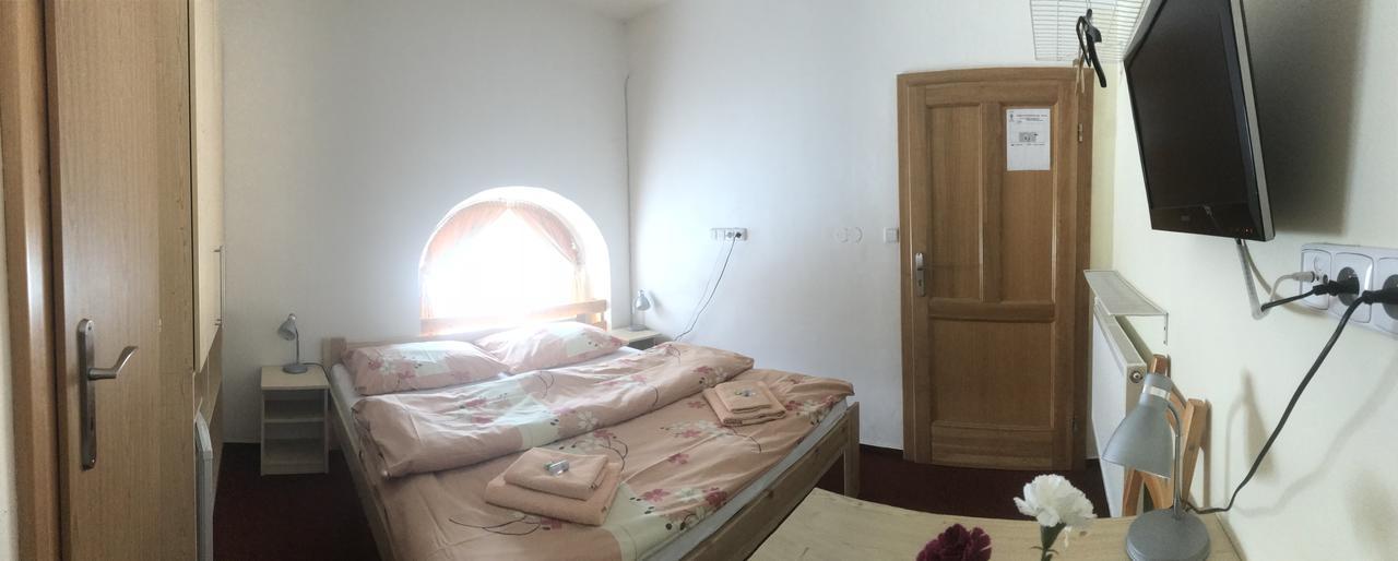 Penzion Pod Zvonem Hynčice pod Sušinou Exterior foto